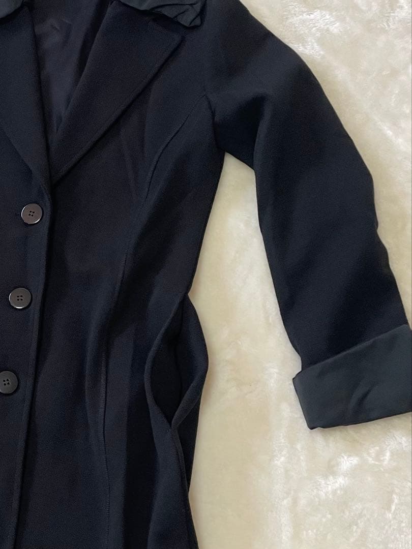 MAX MARA 黒のオーバーコート