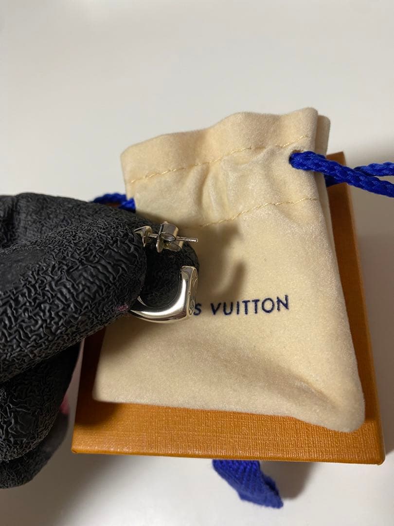 【美品】ルイヴィトン ピアス 片耳 スクエア モノグラム シルバー