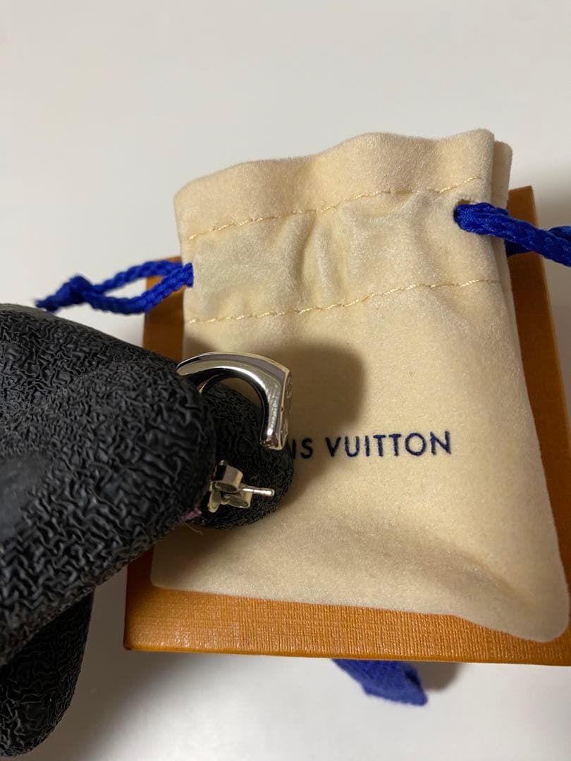 【美品】ルイヴィトン ピアス 片耳 スクエア モノグラム シルバー