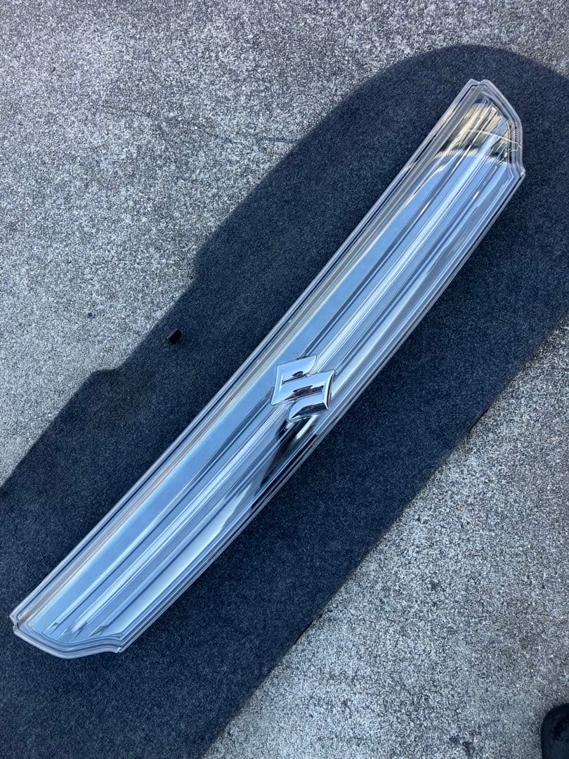 MK32S スペーシアカスタム XSリミテッド フロントグリル ブラックメッキ