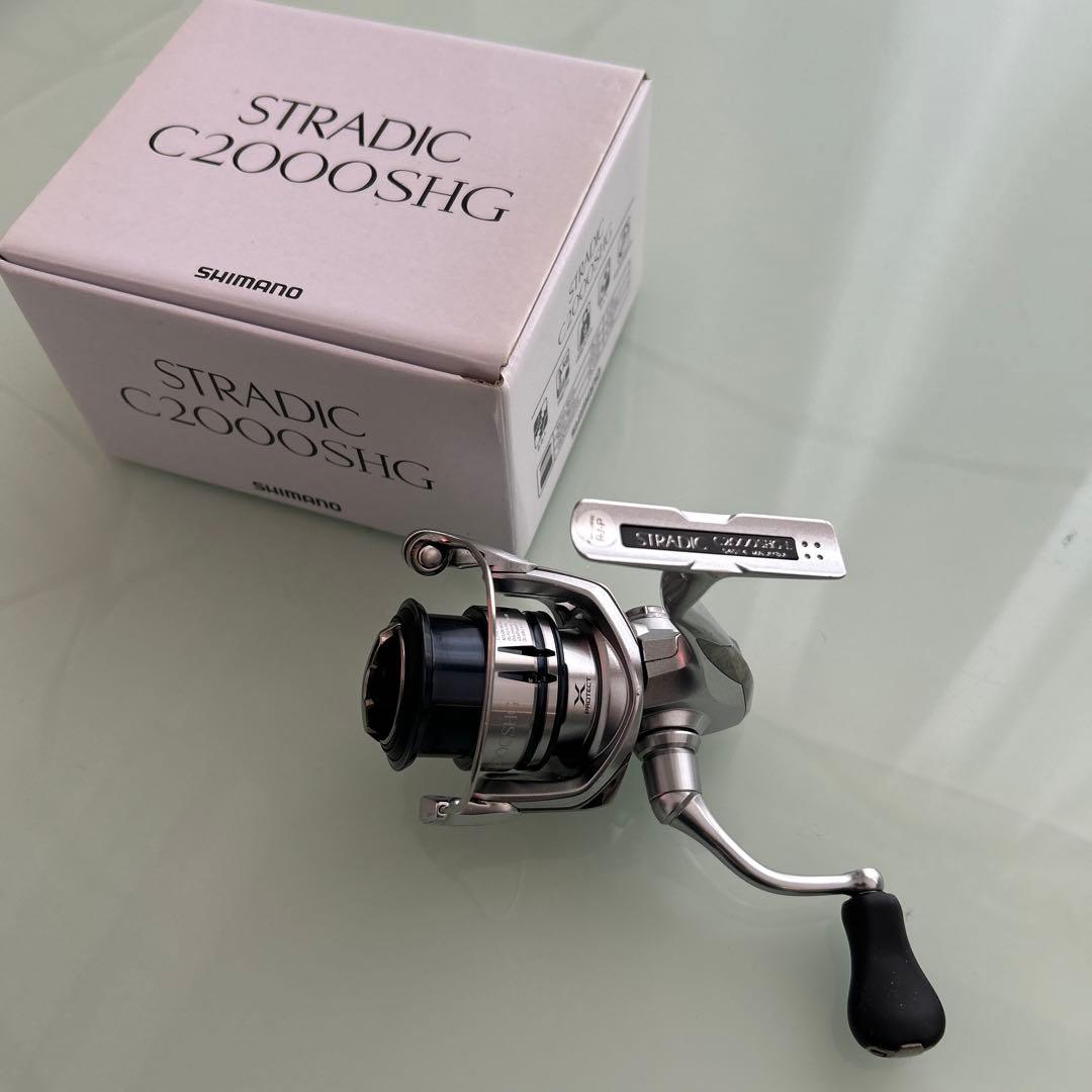 バス釣り引退セット　ワームルアーまとめ売り　スピナーベイト　リール　ヒップバッグ