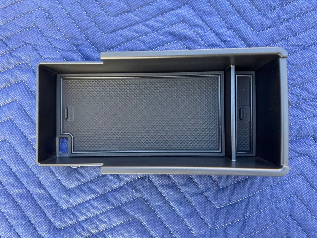 き*ん様 60系プリウス ドリンクホルダー・ゴミ箱・センターコンソールトレイ・キ