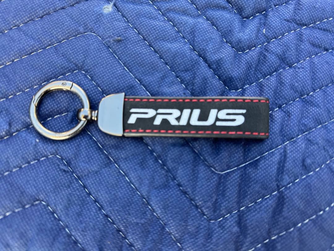 き*ん様 60系プリウス ドリンクホルダー・ゴミ箱・センターコンソールトレイ・キ