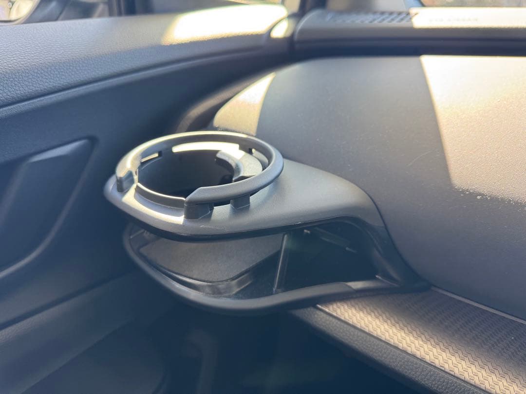 き*ん様 60系プリウス ドリンクホルダー・ゴミ箱・センターコンソールトレイ・キ