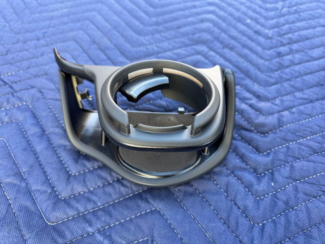 き*ん様 60系プリウス ドリンクホルダー・ゴミ箱・センターコンソールトレイ・キ