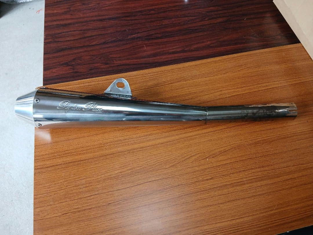 ペイトンプレイス　ノートン　マフラー　SR400