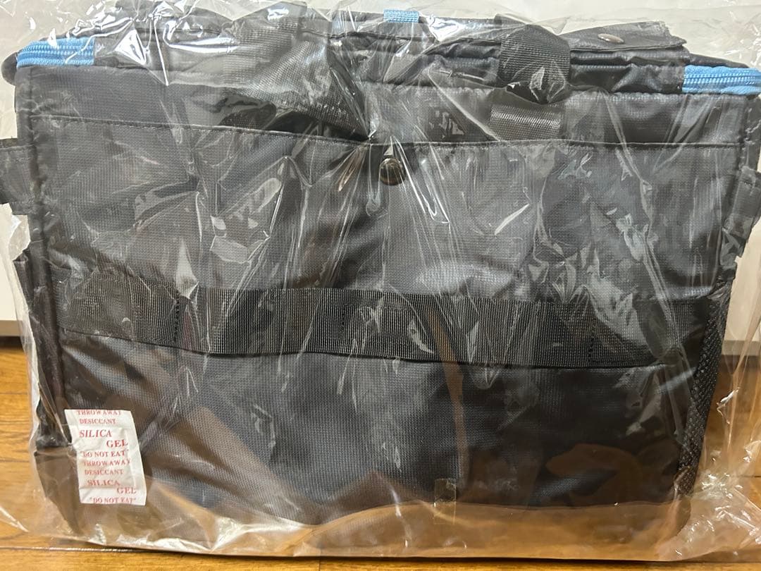 RADIO EVA 3WAYバッグ イエロー　零号機 エヴァンゲリオン