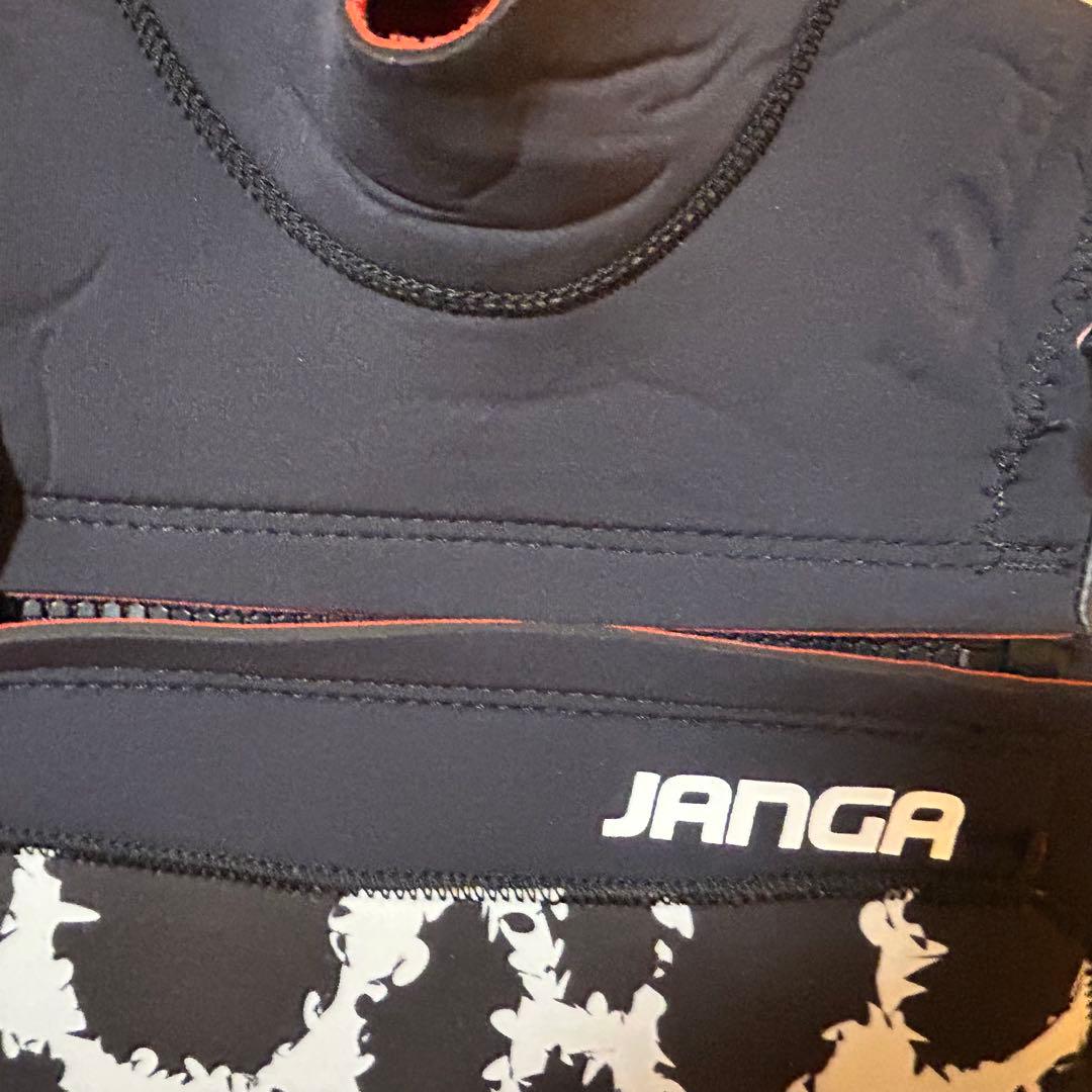 ウェットスーツ セミドライ キッズ　8歳　サーフィン　約110〜120cm