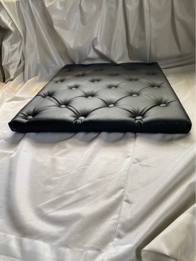 デコトラトラック07フォワード フラットクッション 助手席フラット　レザー