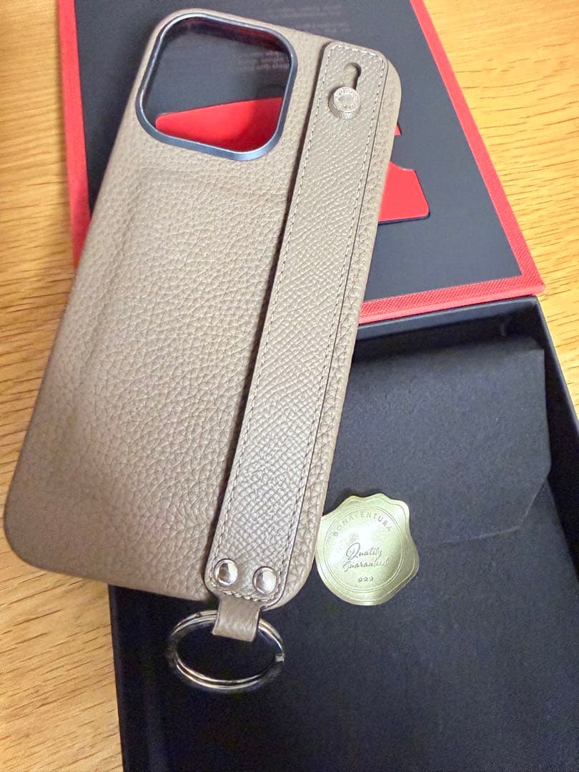 美品！ボナベンチュラiPhoneケース 16 Pro Max