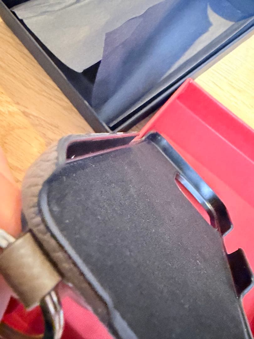 美品！ボナベンチュラiPhoneケース 16 Pro Max