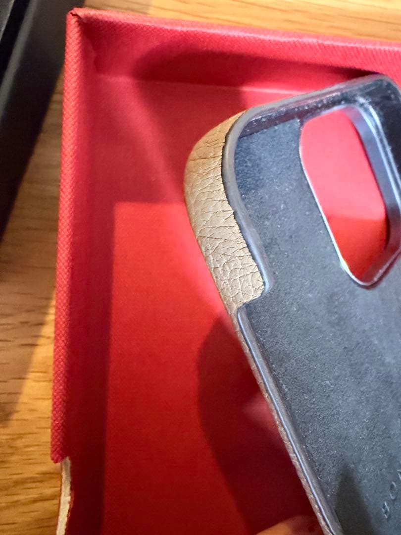 美品！ボナベンチュラiPhoneケース 16 Pro Max