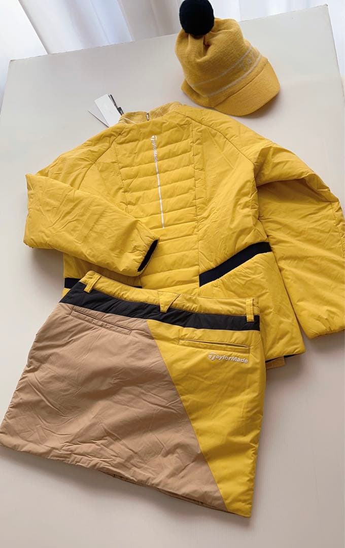 テーラーメイドゴルフ　防寒5点セット　中綿ジャケット　スカート　ハイネック