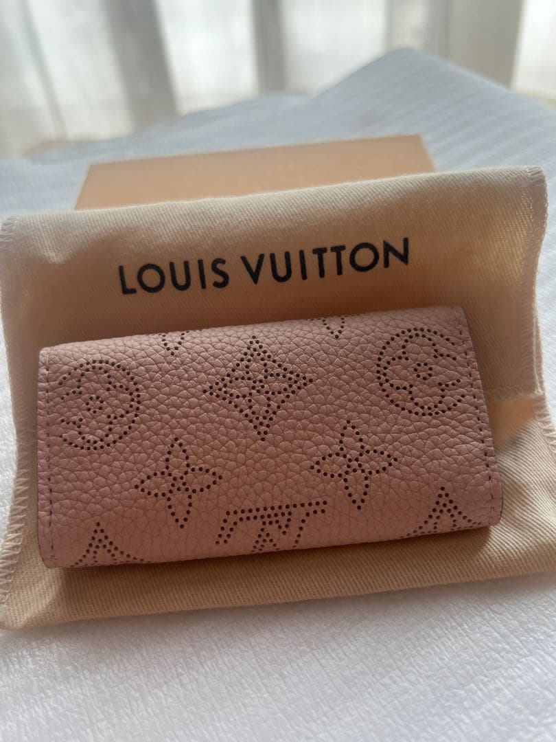 新品未使用！Louis Vuitton キーケース ミュルティクレ 4 ピンク