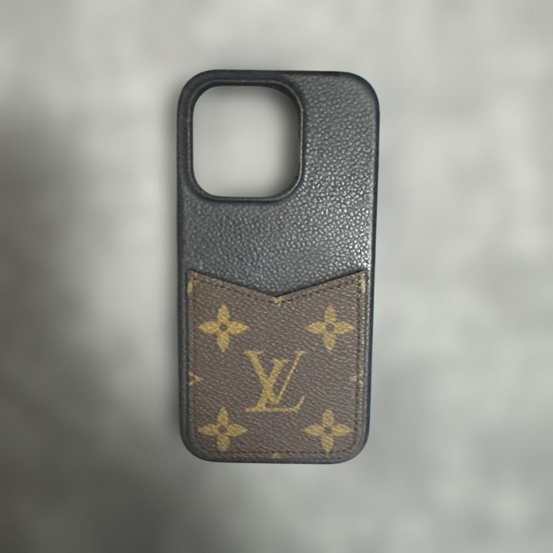 美品✨LOU IS VUITTON ルイヴィトン スマホケース15PRO
