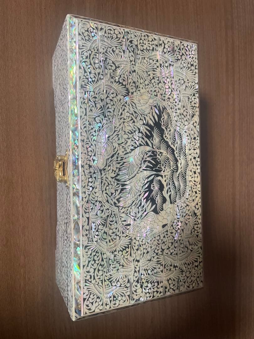 ぽ*た様 らでん　螺鈿細工 小物入れ アクセサリーケース　鏡付き