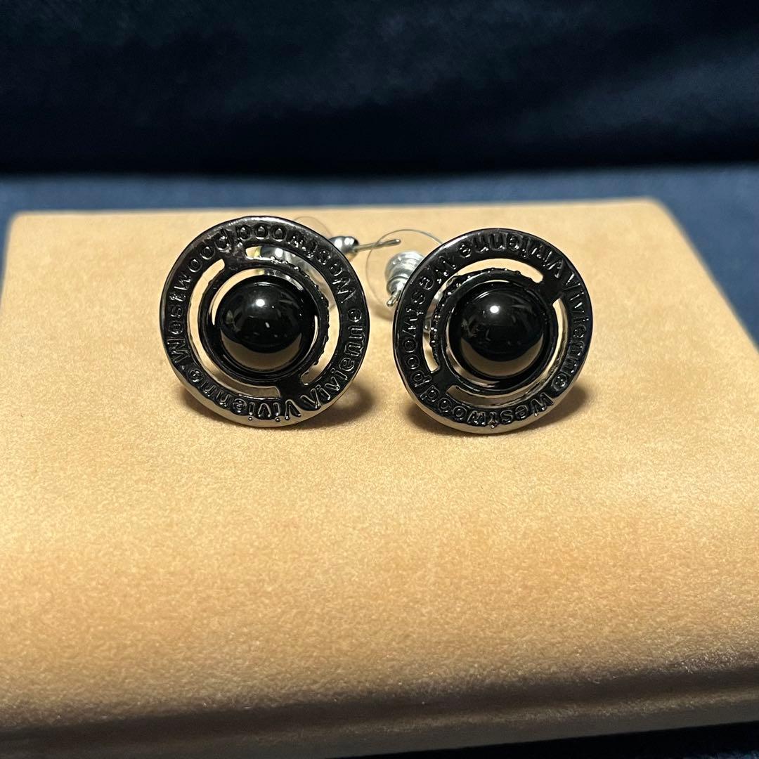 希少　ヴィヴィアンウエストウッド　オーブ　ピアス　ブラック