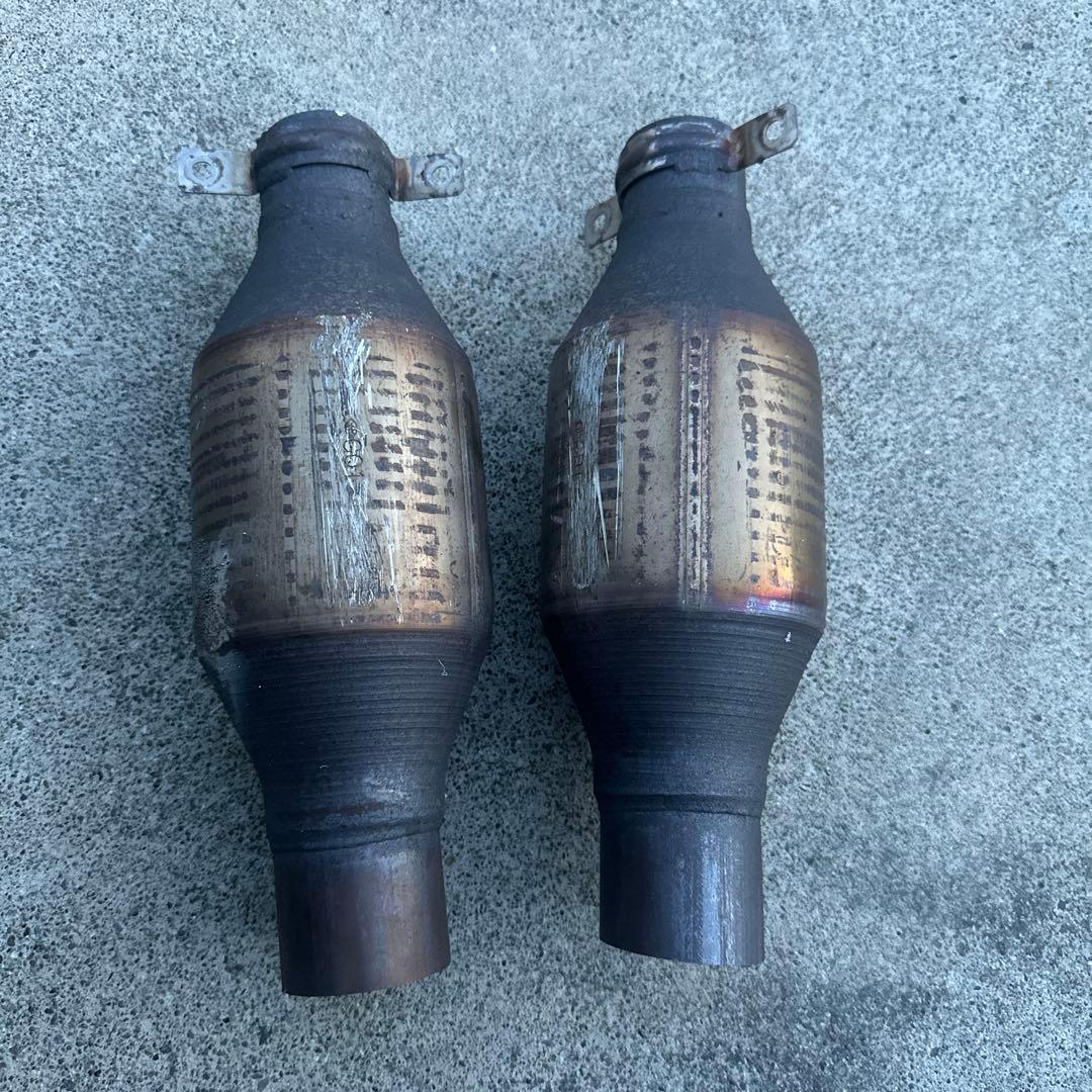 触媒 2個セット トヨタ　マークx