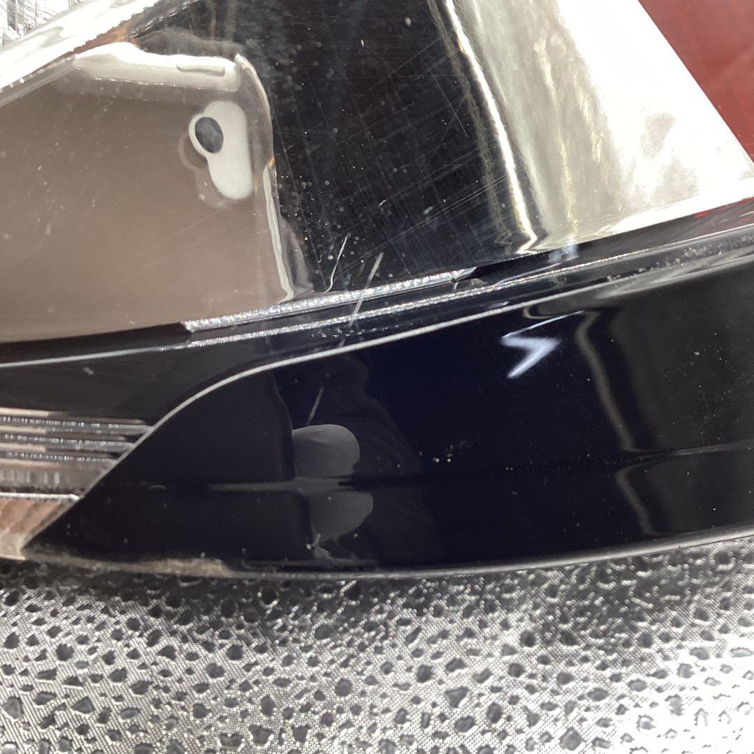 アクア　NHP10 中期テールランプ　左右セット