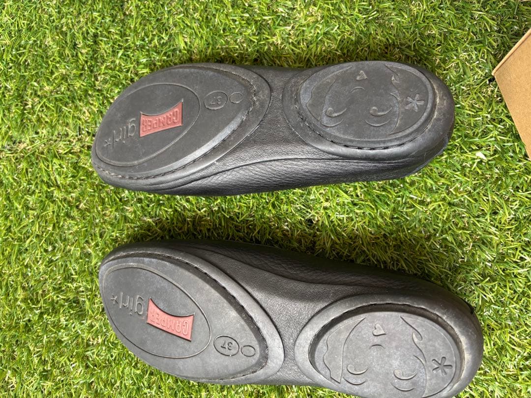 カンペール　Right Nina フラットシューズ　ソフトレザー　37