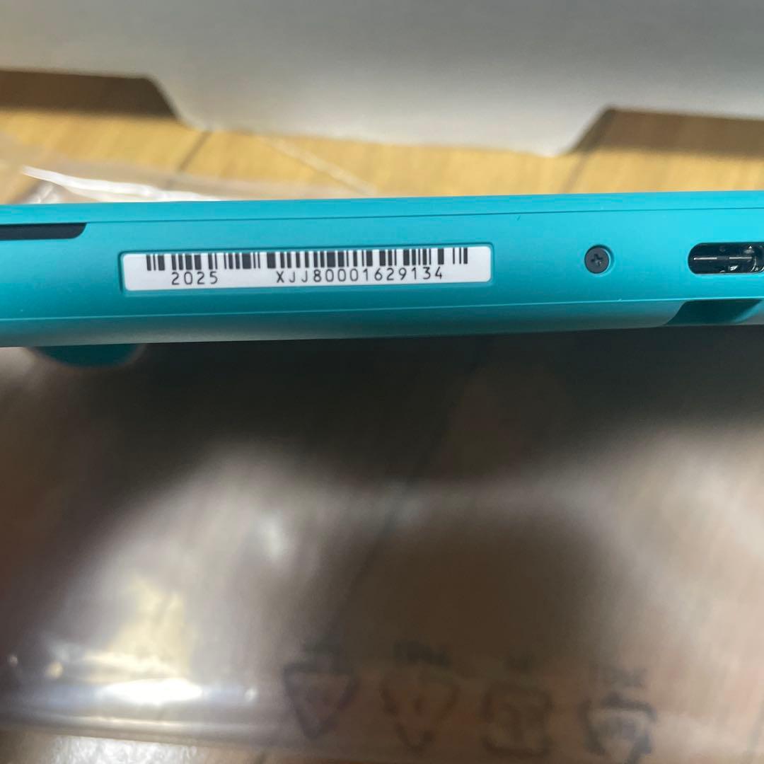 switch lite 本体　ターコイズ