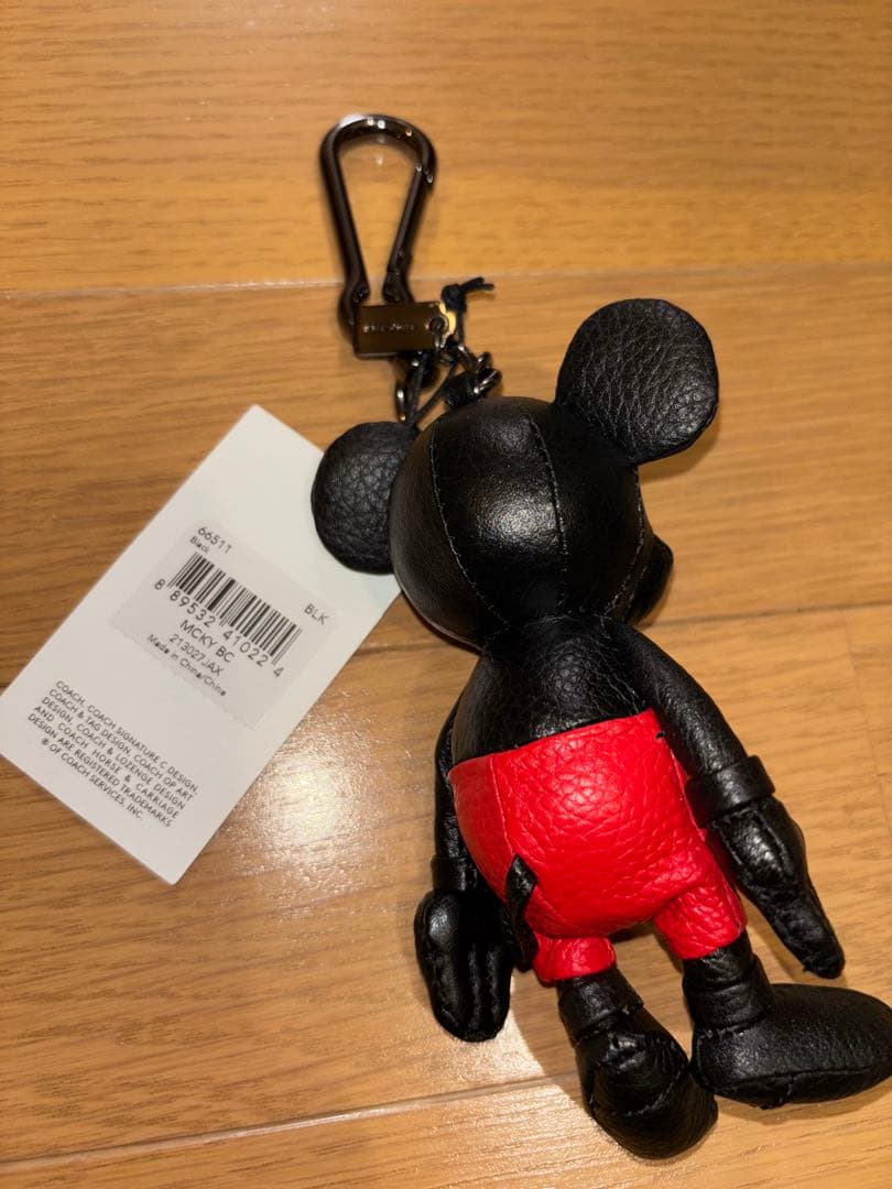 と*ー様 coach コーチ　ディズニー　ミッキーマウス キーホルダー　キーチェ