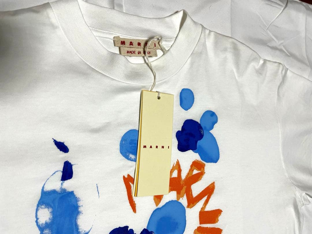MARNI マルニ 2024年SS春夏新作 半袖プリントTシャツ　ホワイト　花柄