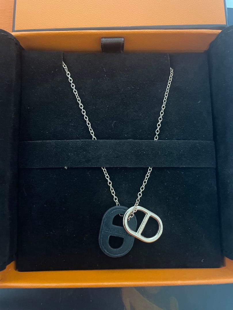 HERMES オーマイヨン　エルメス　ネックレス　ブラック×ピンクゴールド