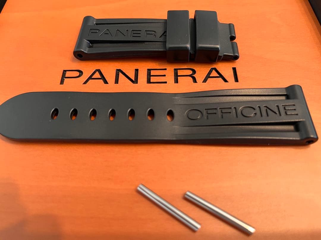 パネライ 純正ラバーベルト 24-22mm 尾錠用 ラバーストラップ ルミノール