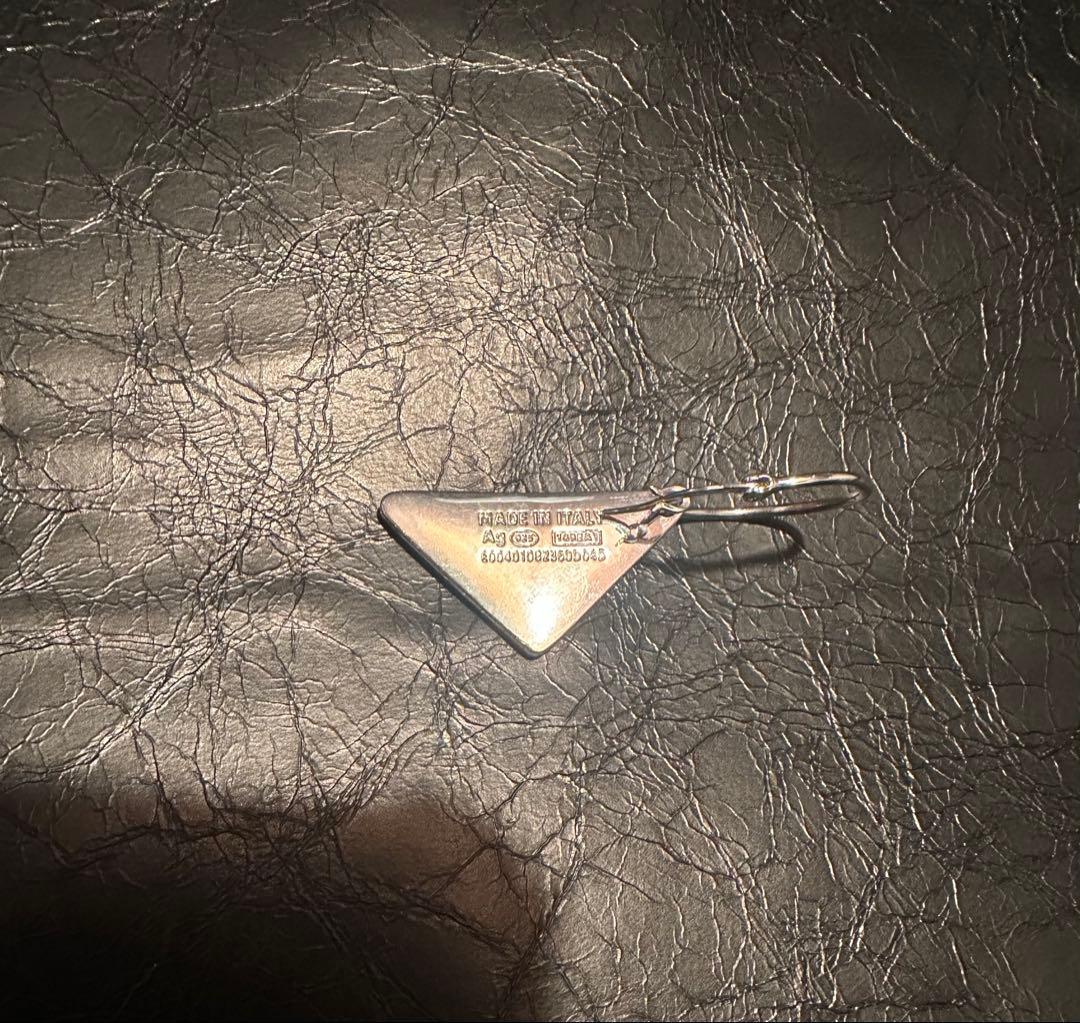 PRADA ピアス　片耳