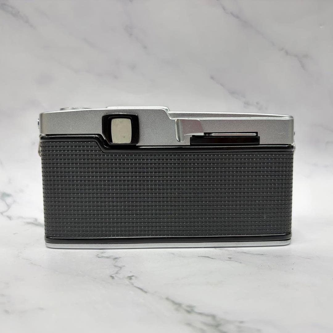 OLYMPUS PEN–Fボディ　オリンパス　1:1.4f＝40 フィルムカメラ