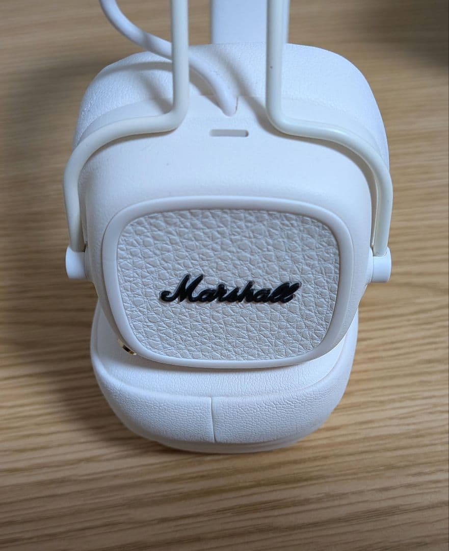 Marshall Major V ワイヤレスヘッドフォン ホワイト