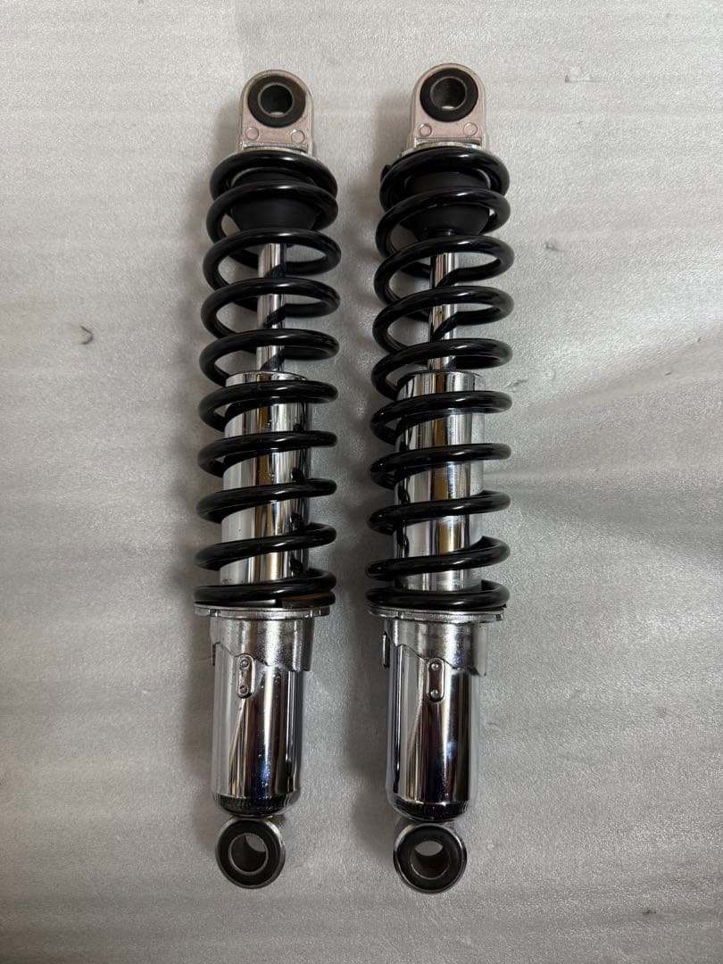 SR400 デイトナ リアガスショック SUPER SHOCKS SHOWA