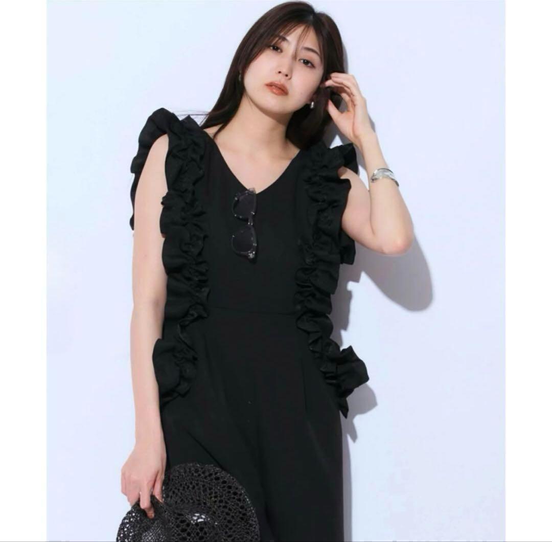 新品✨マイストラーダ　フリルオールインワン　2024 黒　パンツ