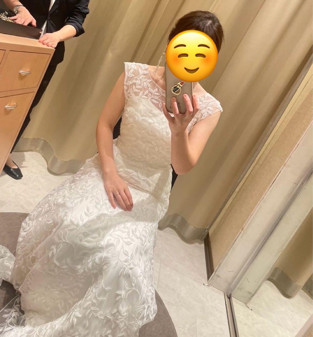 ウェディングドレス＋ベール　オフホワイト 刺繍入り スレンダー　マーメイド