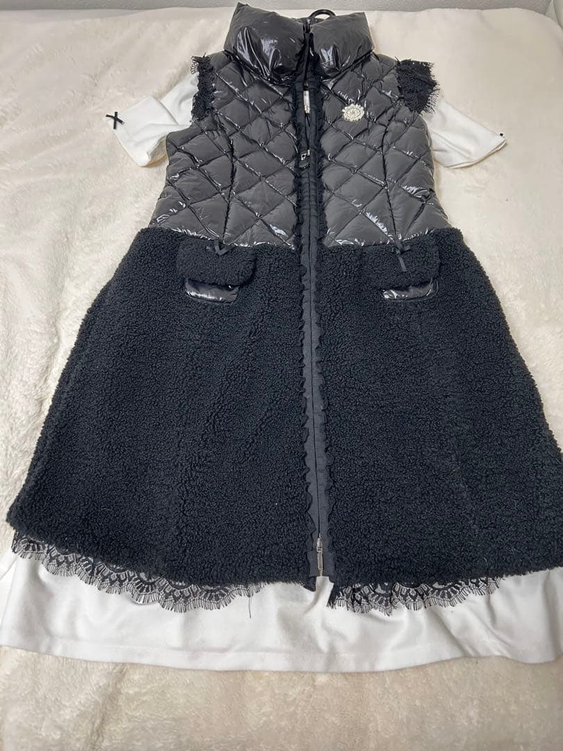 極美品 スーパービューティダウンジレサイズ42