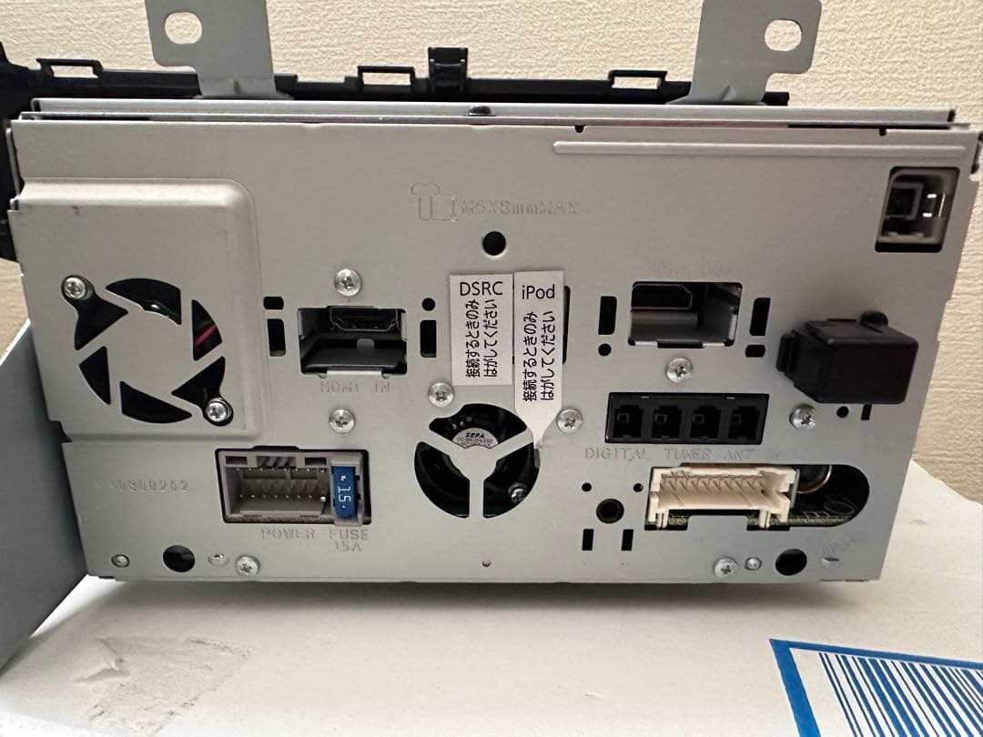 Panasonic CN-RX04D カーナビ