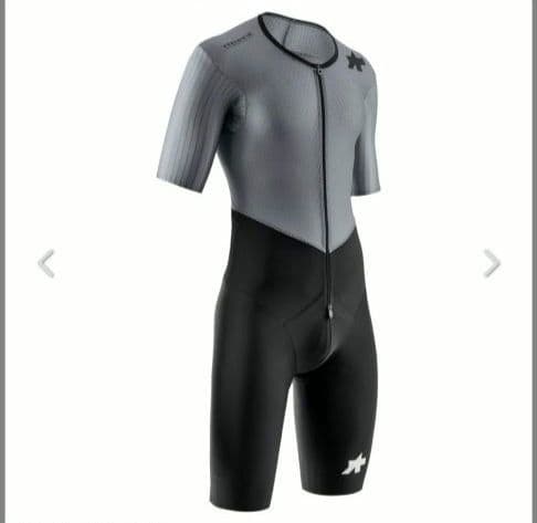 【新品未使用タグ付き】アソス　サイクルスピードスーツ