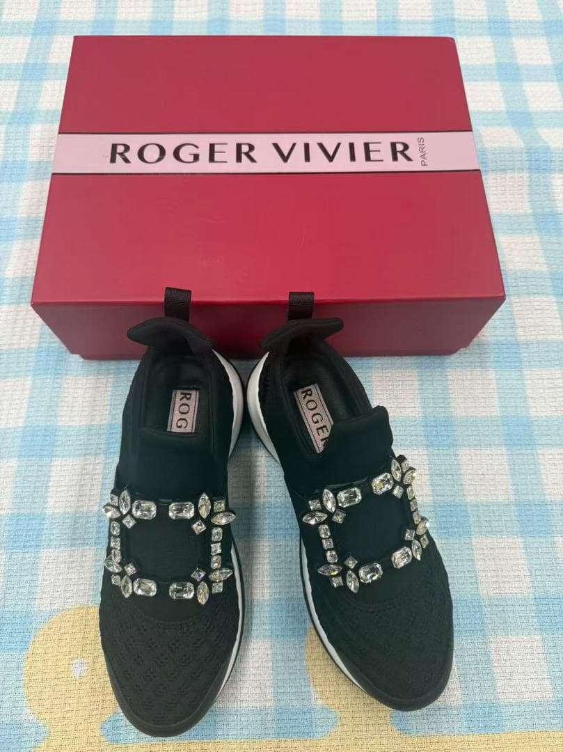 ROGER VIVIER ヴィヴラン スニーカー