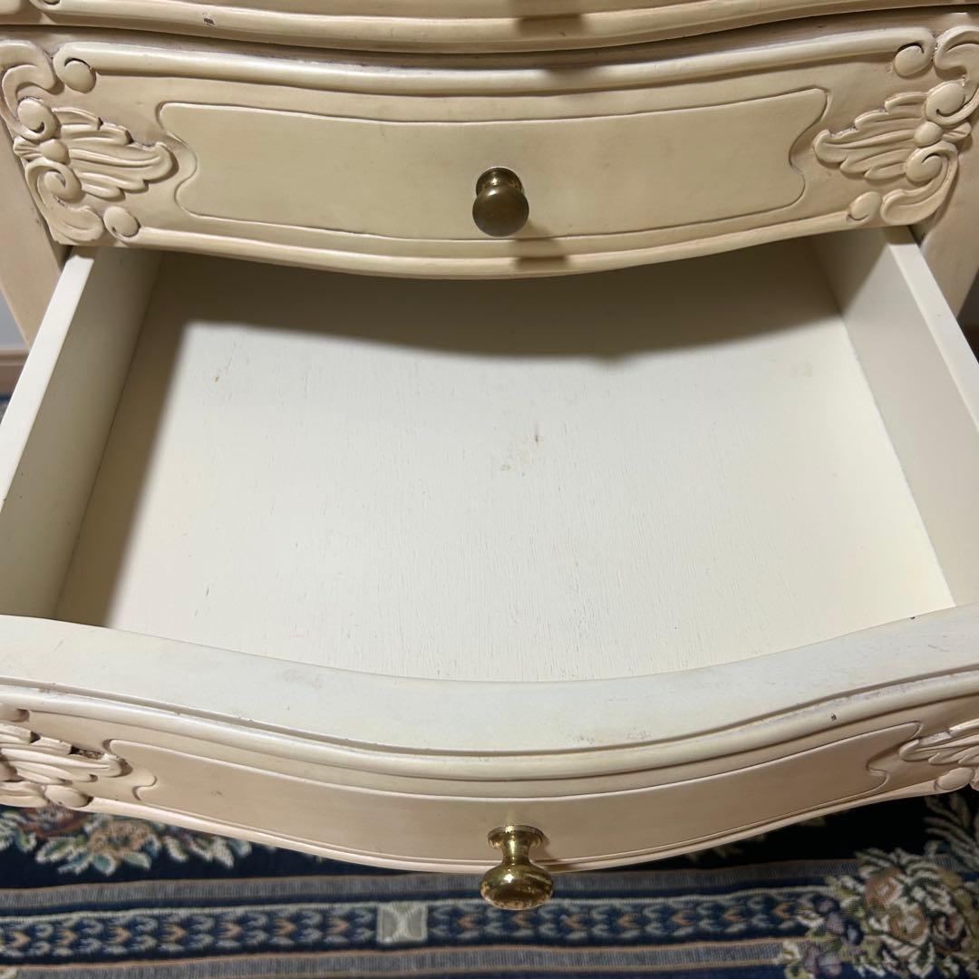 アイボリー 天然木 クラシックチェスト 4段　猫脚