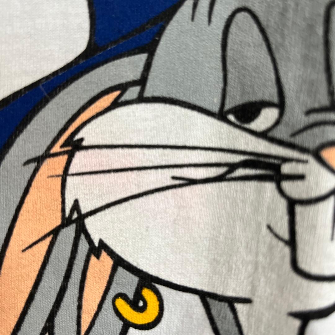 【新品】ルーニーテューンズ×MLB ニューヨークヤンキースTシャツ　Ｌサイズ