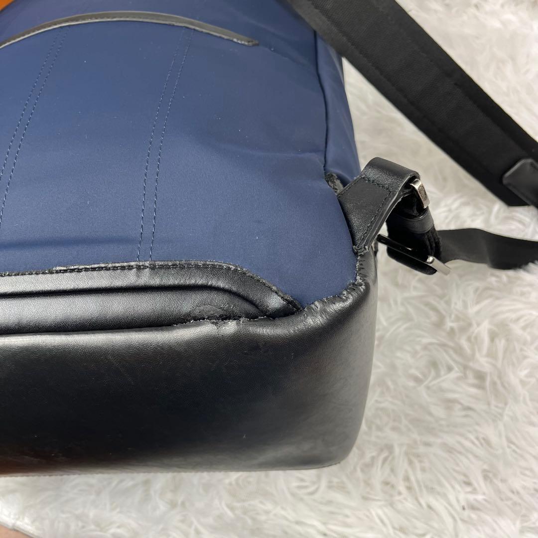 TUMI WARREN HARRISON BACKPACK NAVY 定価10万