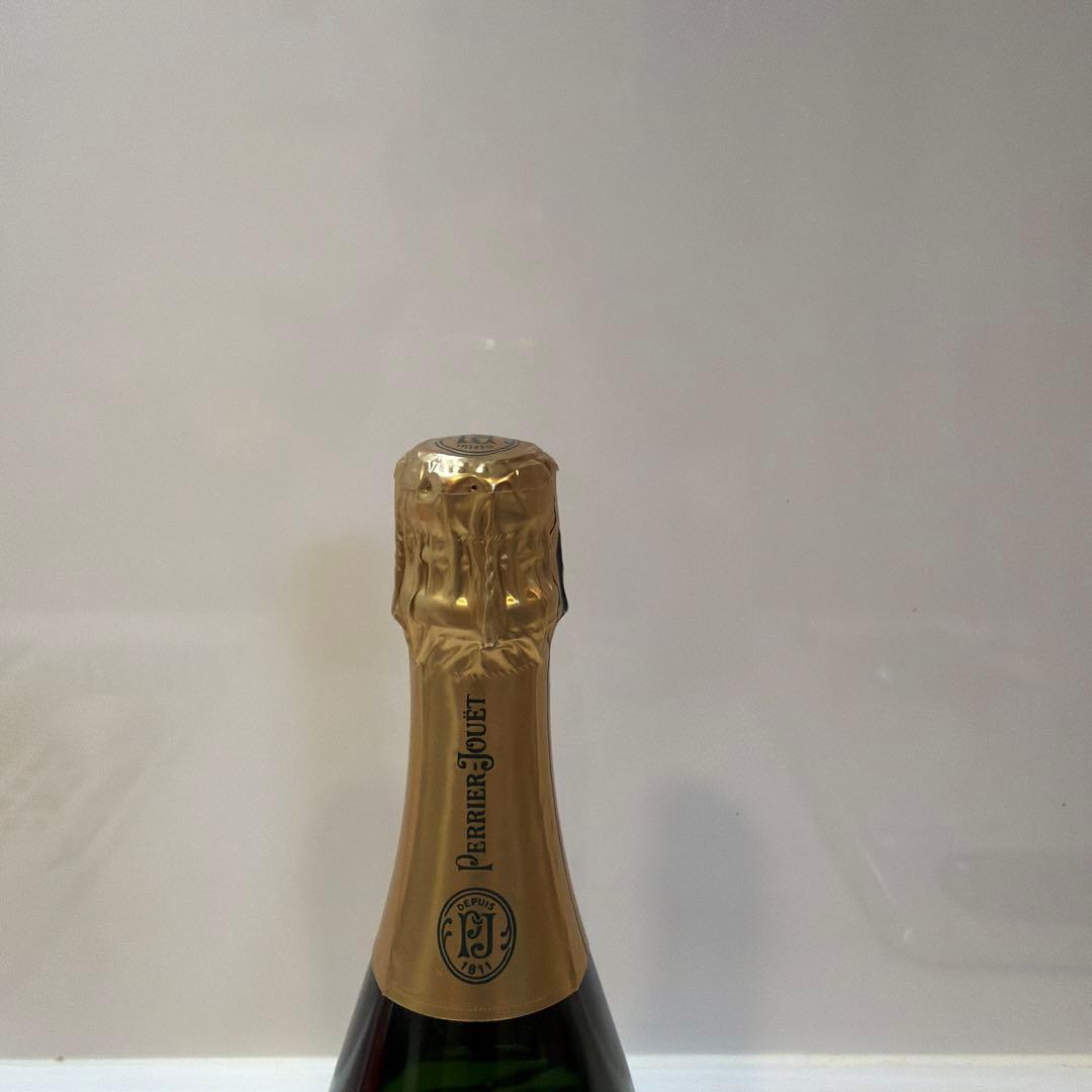 ベルエポック 2016 750ml 1本 新品 未開栓 箱無し シャンパン