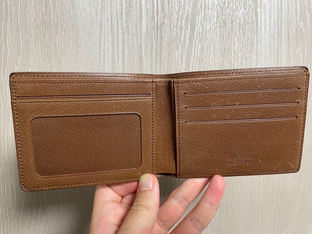 Louis Vuitton モノグラム 二つ折り財布　MI8901