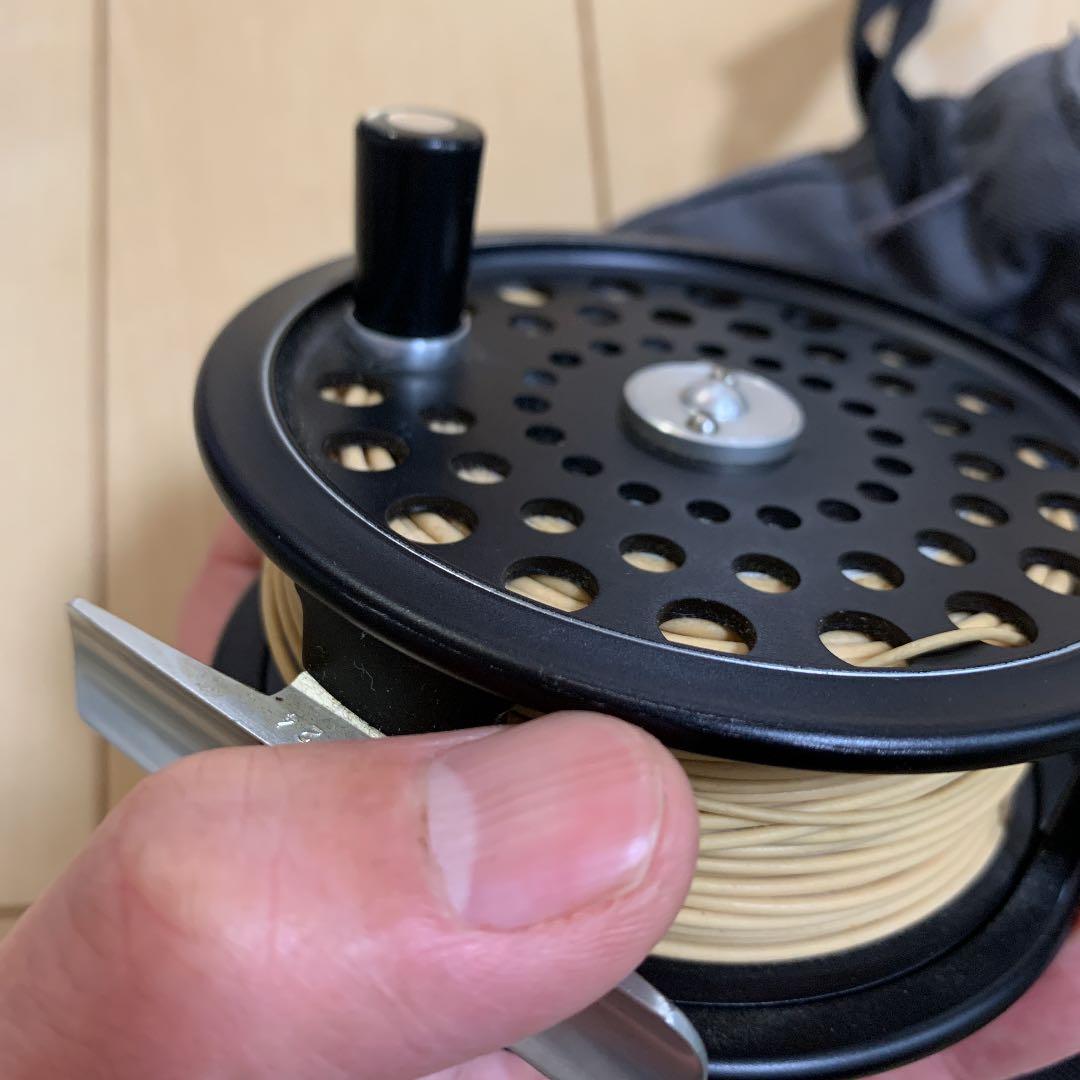 hardy ULTRA LITE DISC SALMON  黒  替えスプール