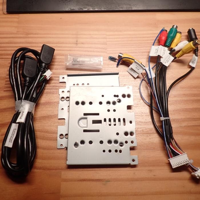 ATOTO A6シリーズ　7インチ A6G2A7PF バックカメラ付き