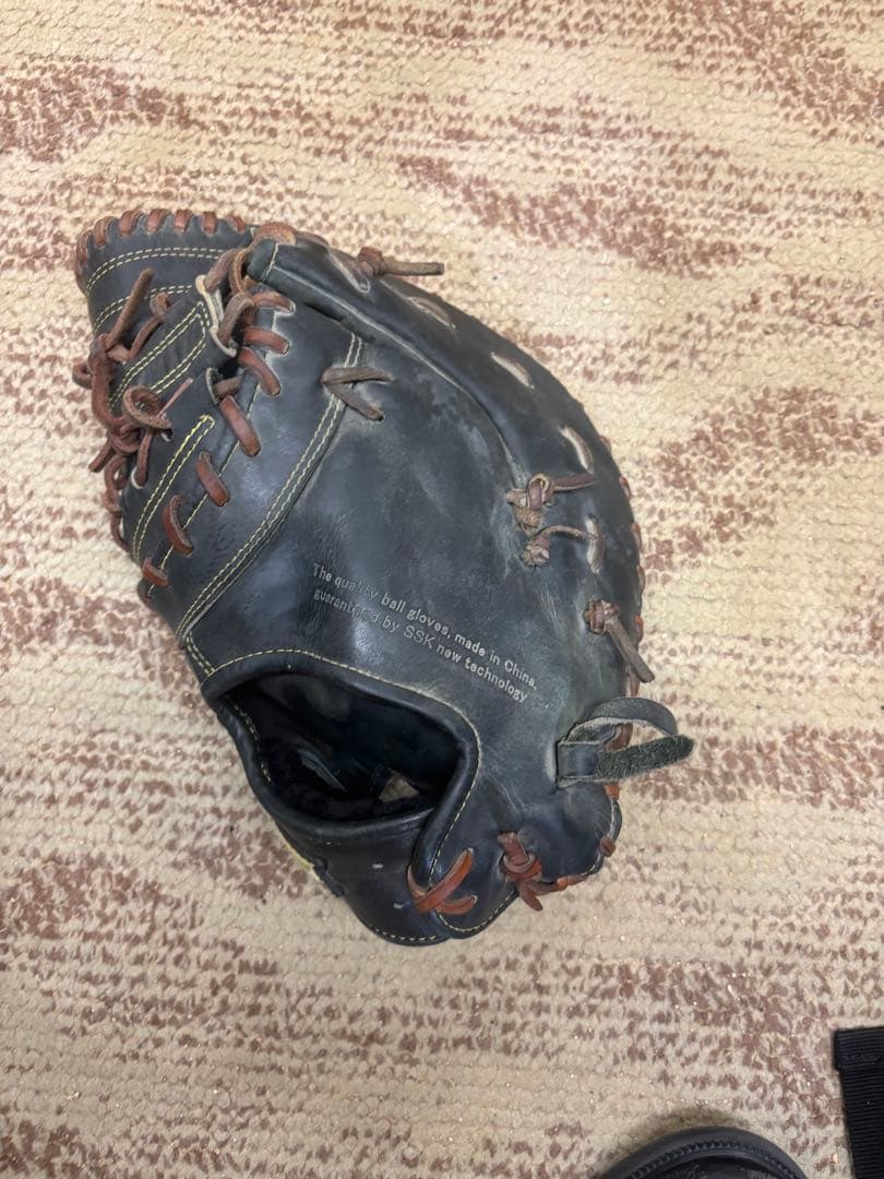 SSK軟式ファーストグラブ左投げ