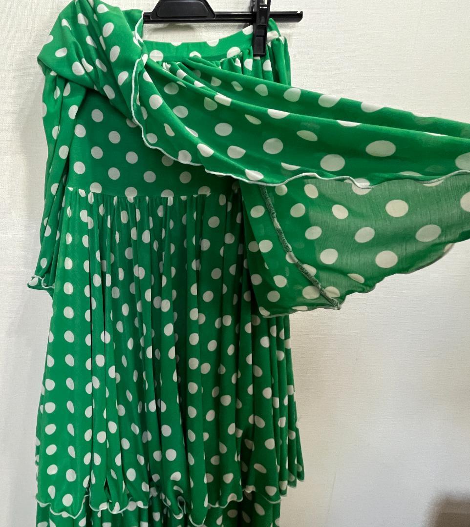 フラメンコ衣装 ツーピース+スカーフ グリーン×白水玉 ストレッチ フリル 軽量