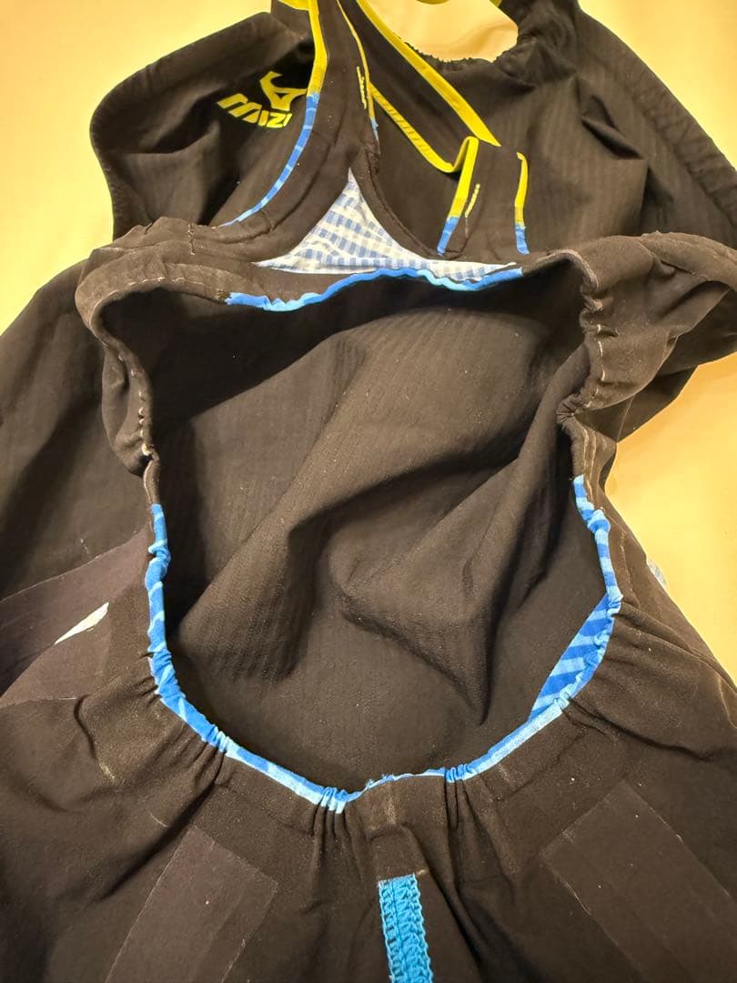 極美品　試着のみ　ミズノ　競泳水着　高速水着　GX SONIC Ⅲ ST M