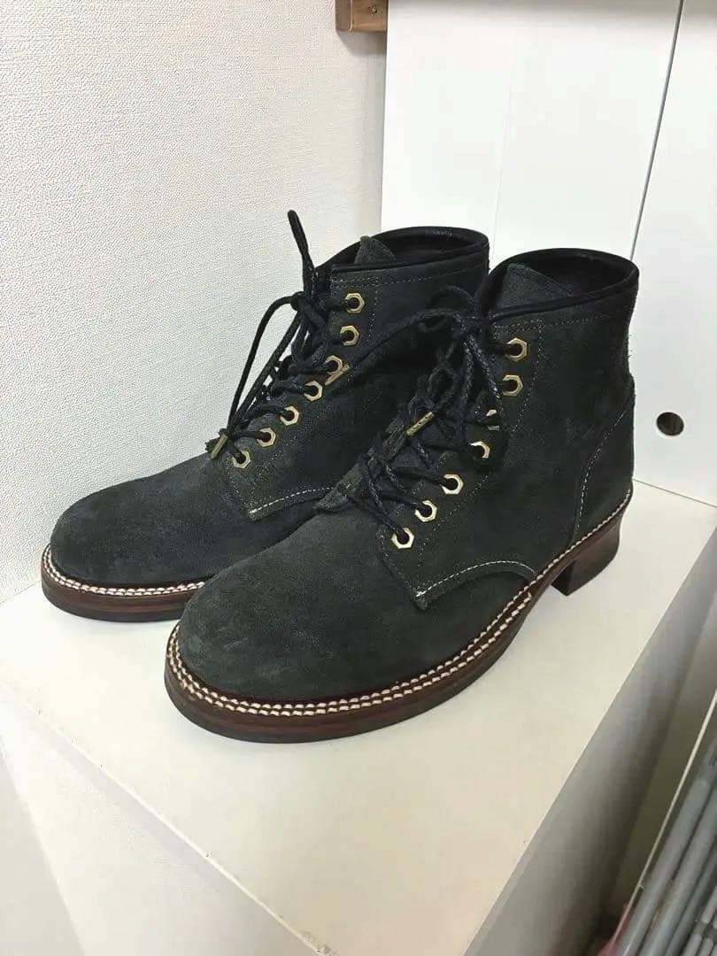 グラニスタホーウィン社カリコスエード　ミドルブーツ　チャコール8.5